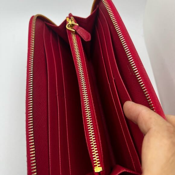 GUC Prada Saffiano Fiocco Peonia Wallet - Picture 7 of 11